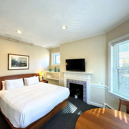 Copley House Inn 2*