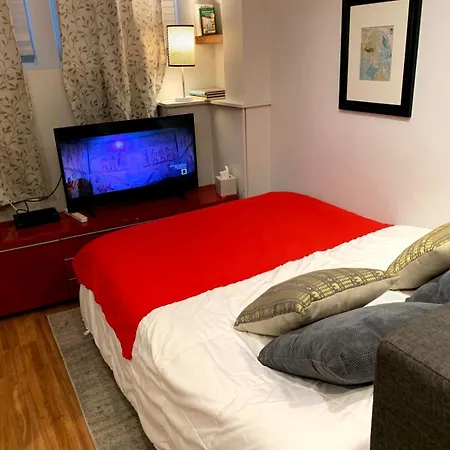 Amazing Location Parking Apartment