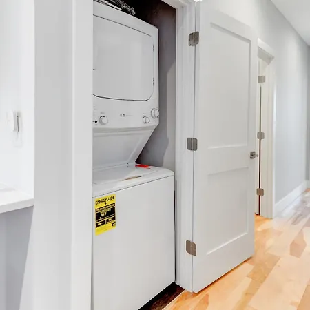 Furnished Near Logan Airport Apartment