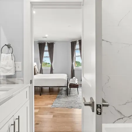 Apartment Furnished Near Logan Airport