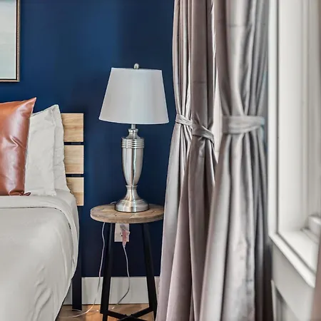 Furnished Near Logan Airport Apartment