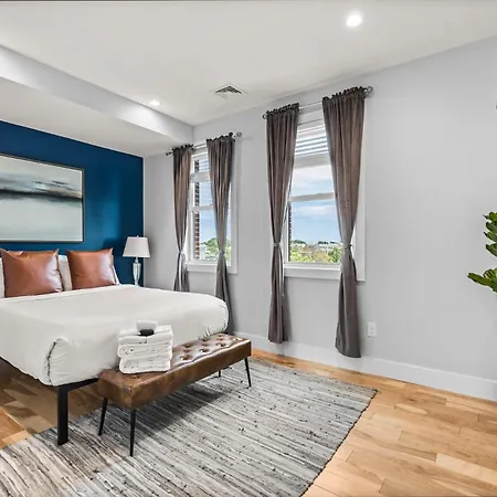 Furnished Near Logan Airport Apartment