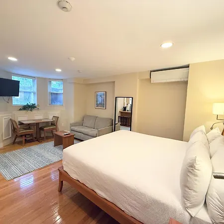 Inn Copley House