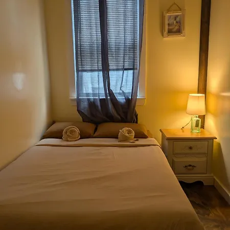 Hostel Homestel *