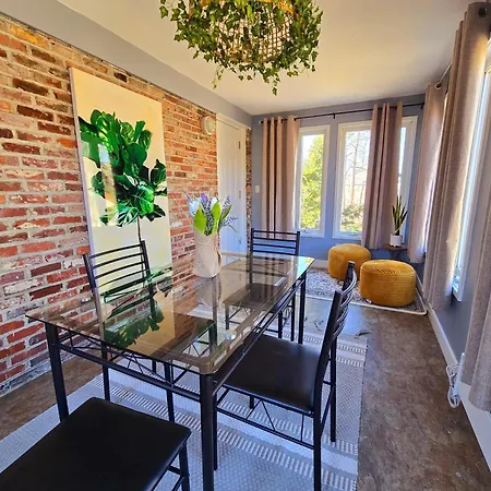 Comfy & Chic For 2026 World Cup Free Parking Boston