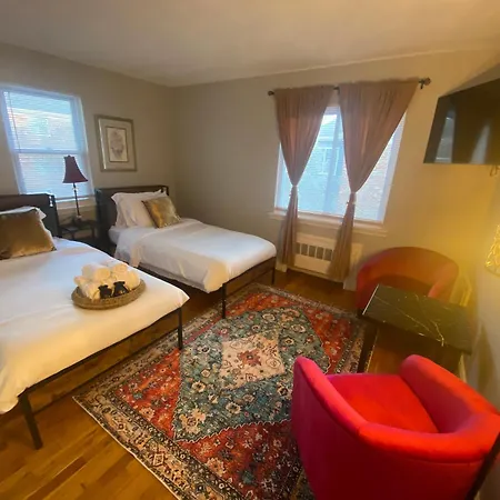 Comfy & Chic For 2026 World Cup Free Parking Boston