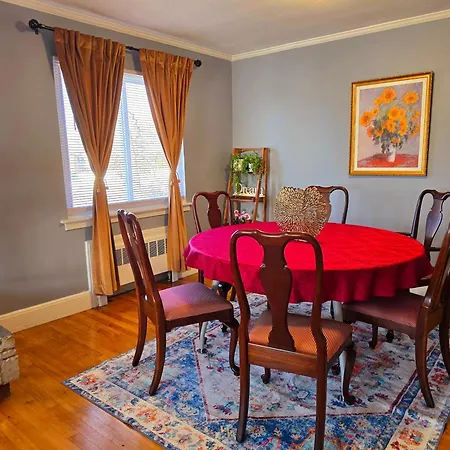 Comfy & Chic For 2026 World Cup Free Parking Apartment Boston