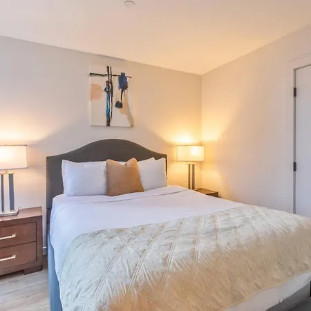 Luxury Heart Of Seaport Apartment Boston
