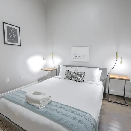 Apartment Common Loft With Washer Dryer