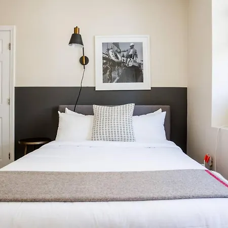 Apartment Elegant 2 Bed 2 Bath Furnished In Fidi Boston
