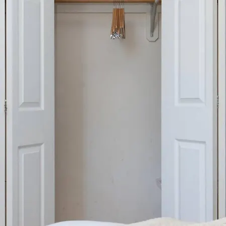 Elegant 2 Bed 2 Bath Furnished In Fidi Apartment Boston