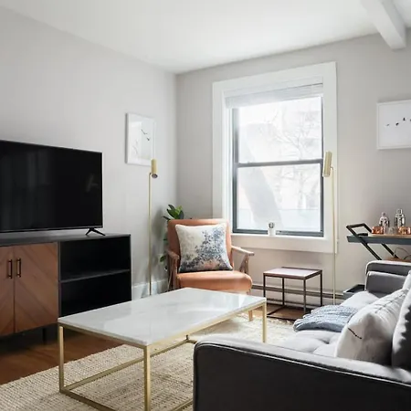 Apartment Bay Village Charm With 99 Walkscore With Short And Long