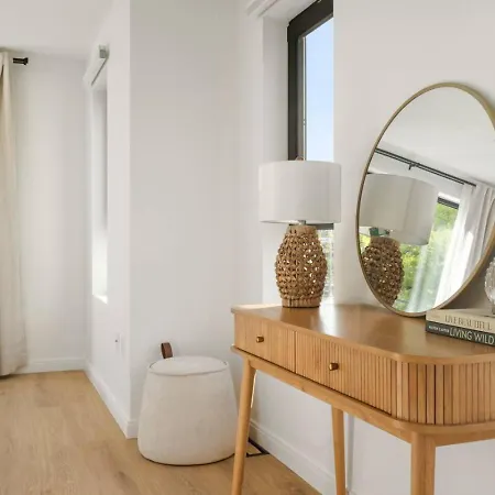 Skyline 1br With Views Apartment Boston