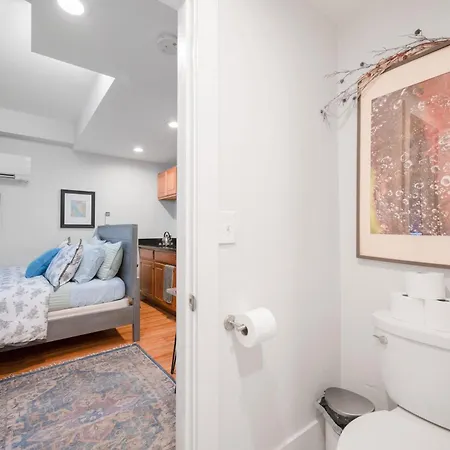 Amazing Location Parking Apartment Boston