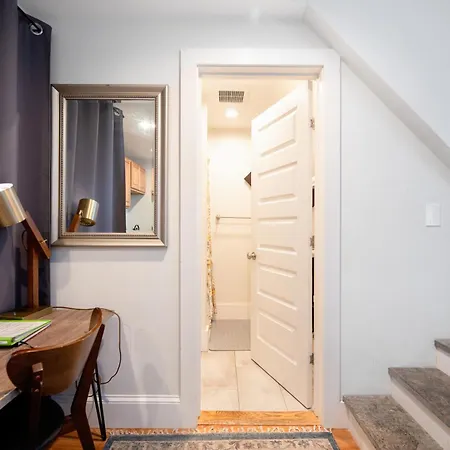 Amazing Location Parking Apartment Boston