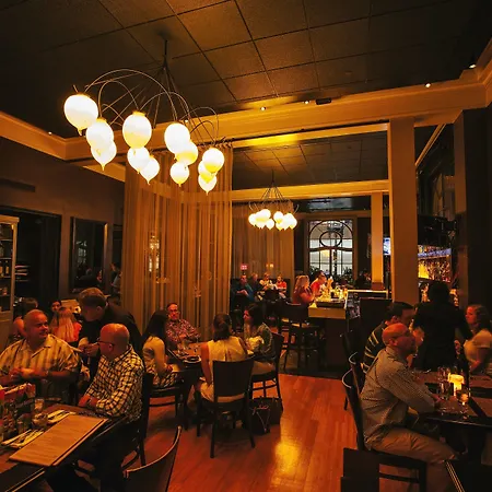 The Lenox 4* Boston
