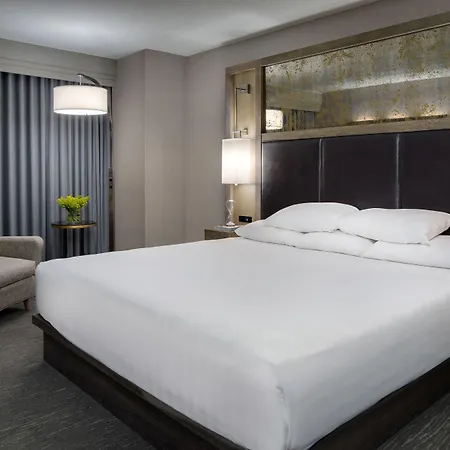 Hyatt Regency Hotel 4*
