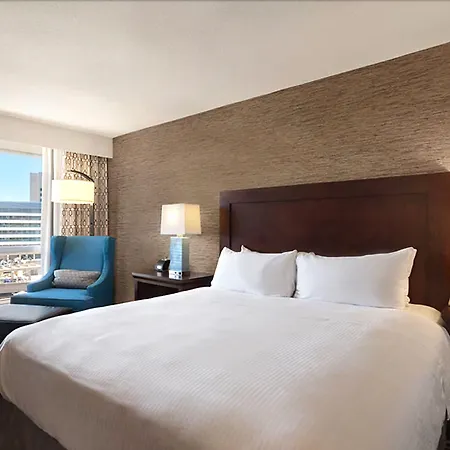 Hotel Wyndham Beacon Hill 4*