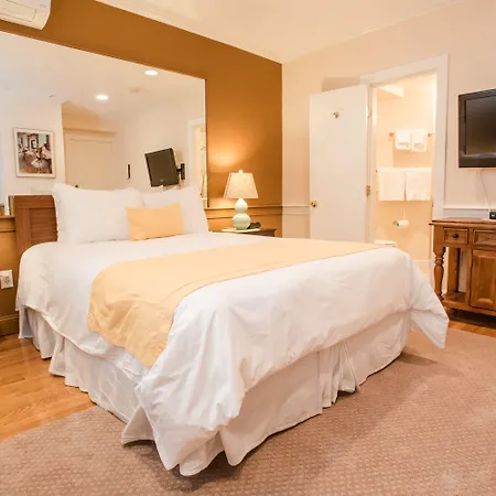 Copley House Inn