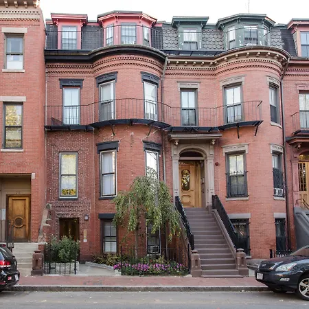 Copley House 2* Boston