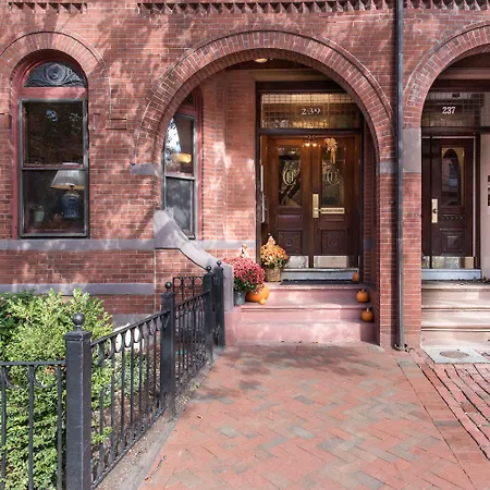 Inn Copley House 2*