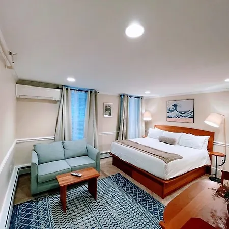 Inn Copley House 2*