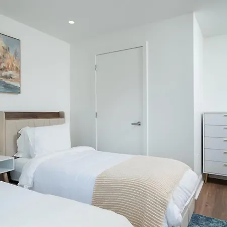 2br In Downtown & T-station Apartment *