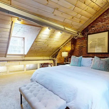 Apartment Elegant 2br 009mi Faneuil Hallquincy Market *