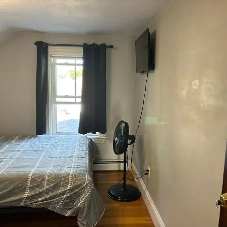 Bed & Breakfast In Harvest Street *