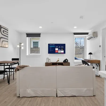 Luxury 2br In Near Harvard! Apartment Boston
