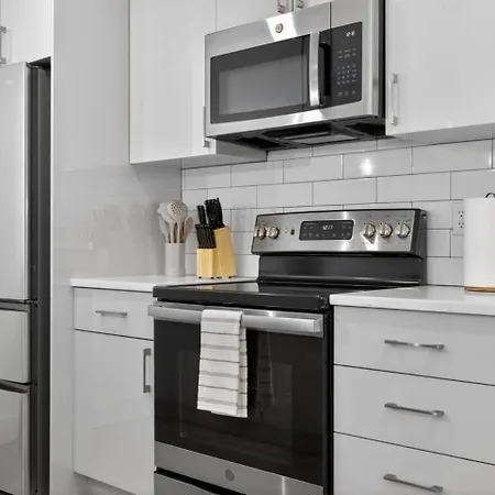 Luxury 2br In Near Harvard! Apartment *
