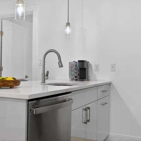 Luxury 2br In Near Harvard! Apartment