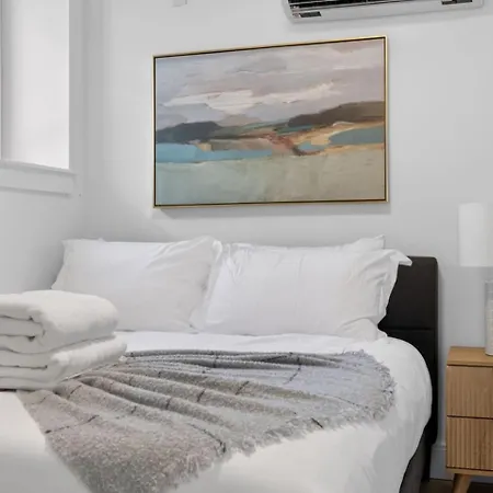 Apartment Luxury 2br In Near Harvard! *