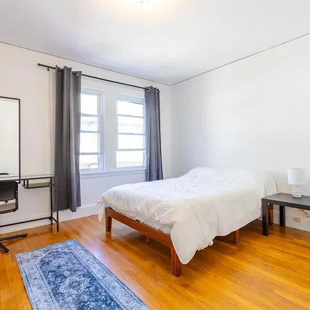 154 Quite & Bright & Spacious In Brighton Homestay Boston