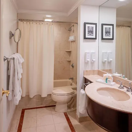The Lenox 4*