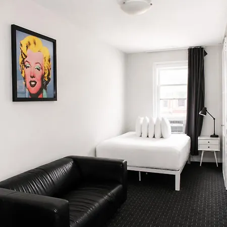 Stylish Newbury Street Studio, #11 * Boston