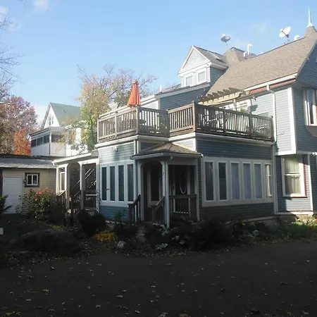 Sunny Hill Garden Guest house 4*