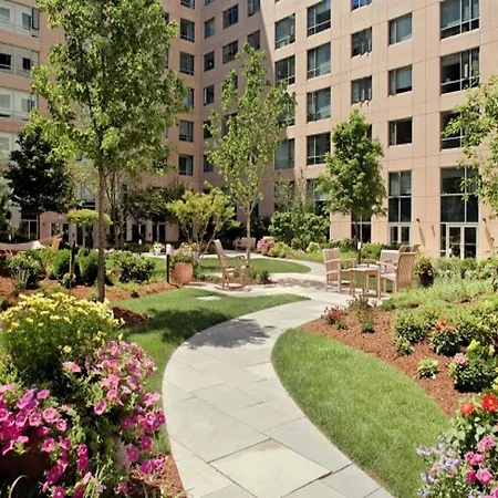 Global Luxury Suites Fenway Boston