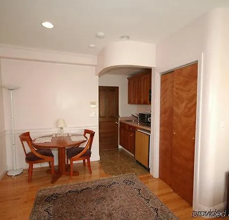 Copley House Inn 2*