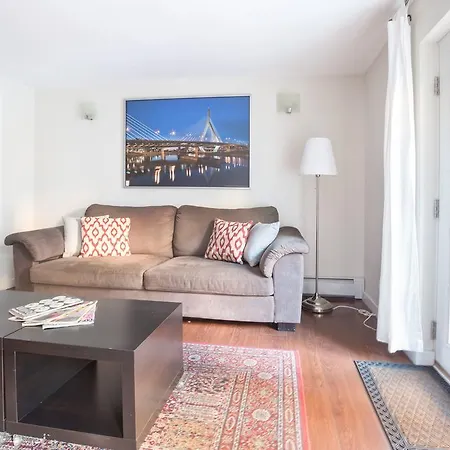 Apartment 16 E. Springfield Street By