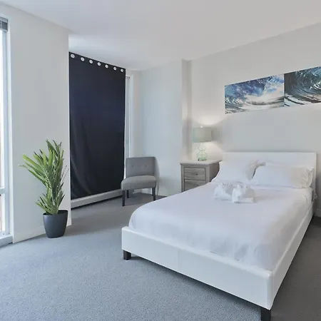 Apartment On Harrison Avenue