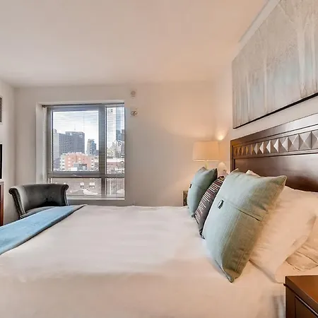 Global Luxury At The Theater District * Boston