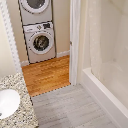 Apartment Luxury 2 Bedroom 2 Bath Fenway Park *