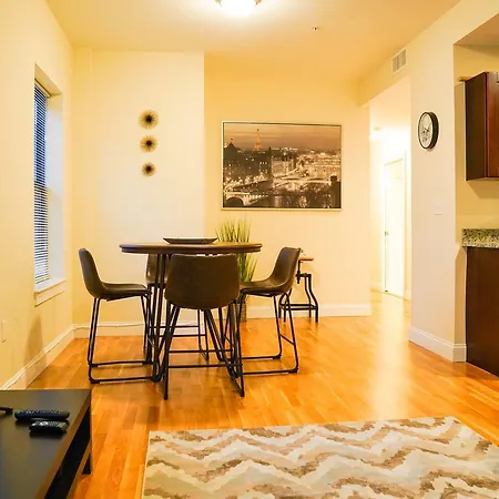 Luxury 2 Bedroom 2 Bath Fenway Park * Boston