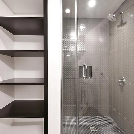 Global Luxury In South End