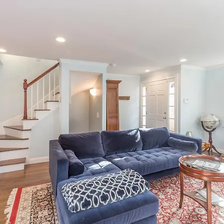 Monument Square On Bunker Hill Holiday home *