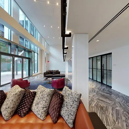 Global Luxury In South End