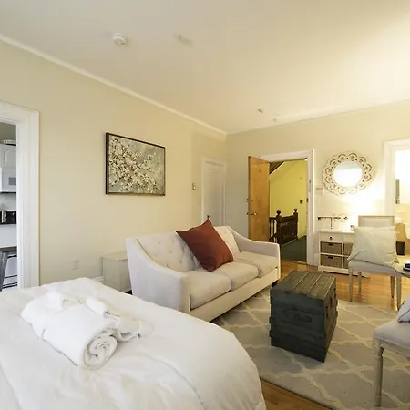 Pleasant Back Bay Suites By Sonder 3*