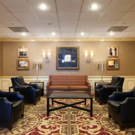 Wyndham Beacon Hill Hotel