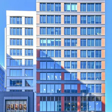 Global Luxury At Fenway Apartment